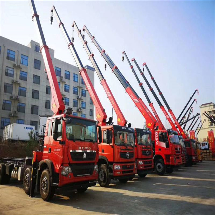 沿滩租专业吊车电话