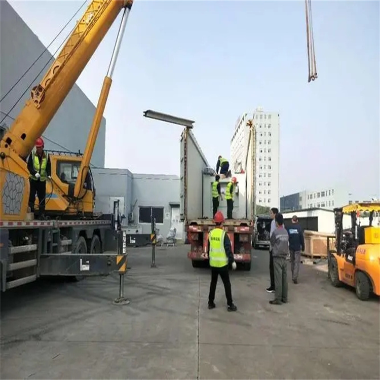 沿滩如何找到附近的吊车救援服务