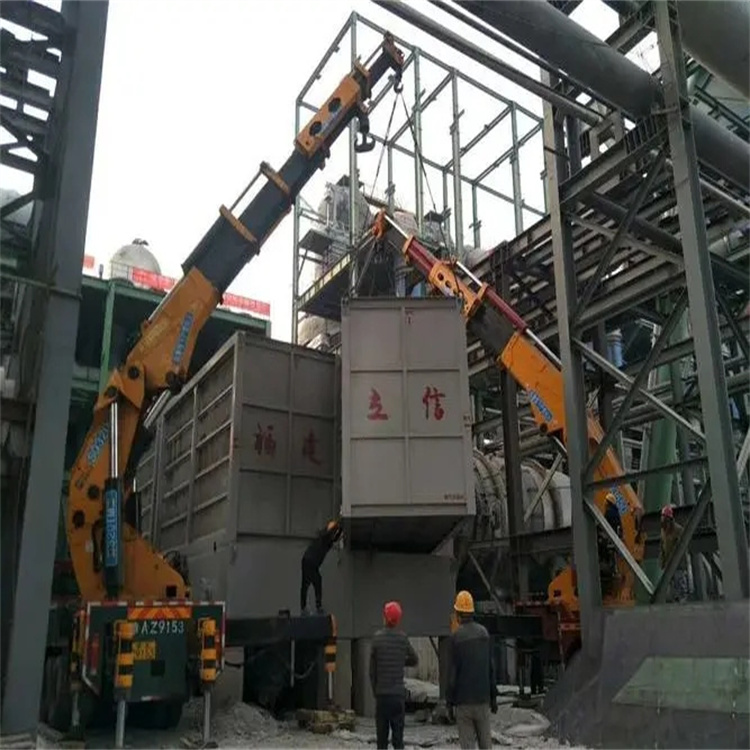 沿滩折臂吊车租赁电话