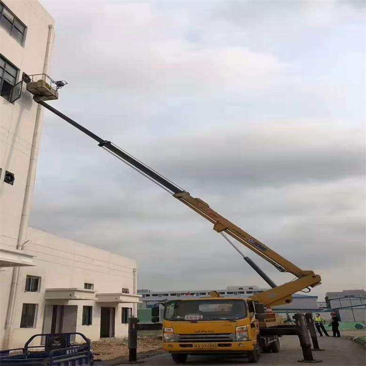 沿滩附近高空车出租|市政施工/设备安装专用|随叫随到|亿立达设备租赁