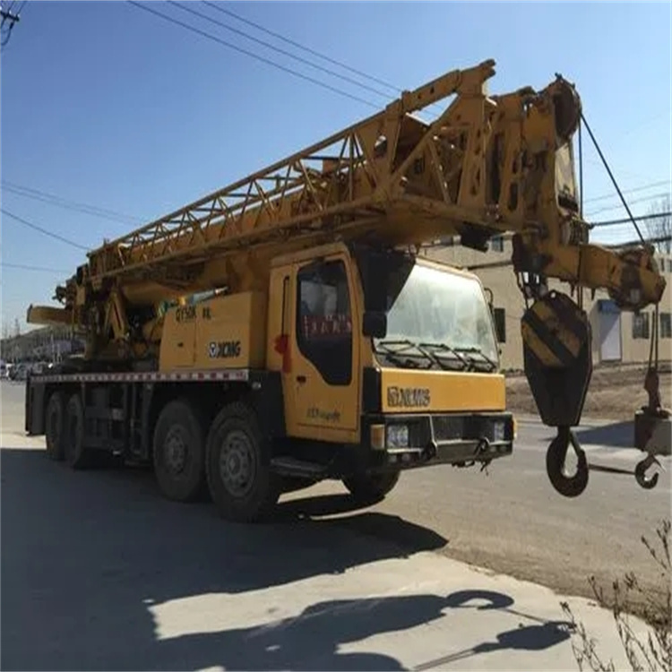 沿滩哪里有专业吊车出租